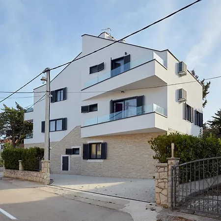 By The Sea Turanj, Biograd - 23164 アパート